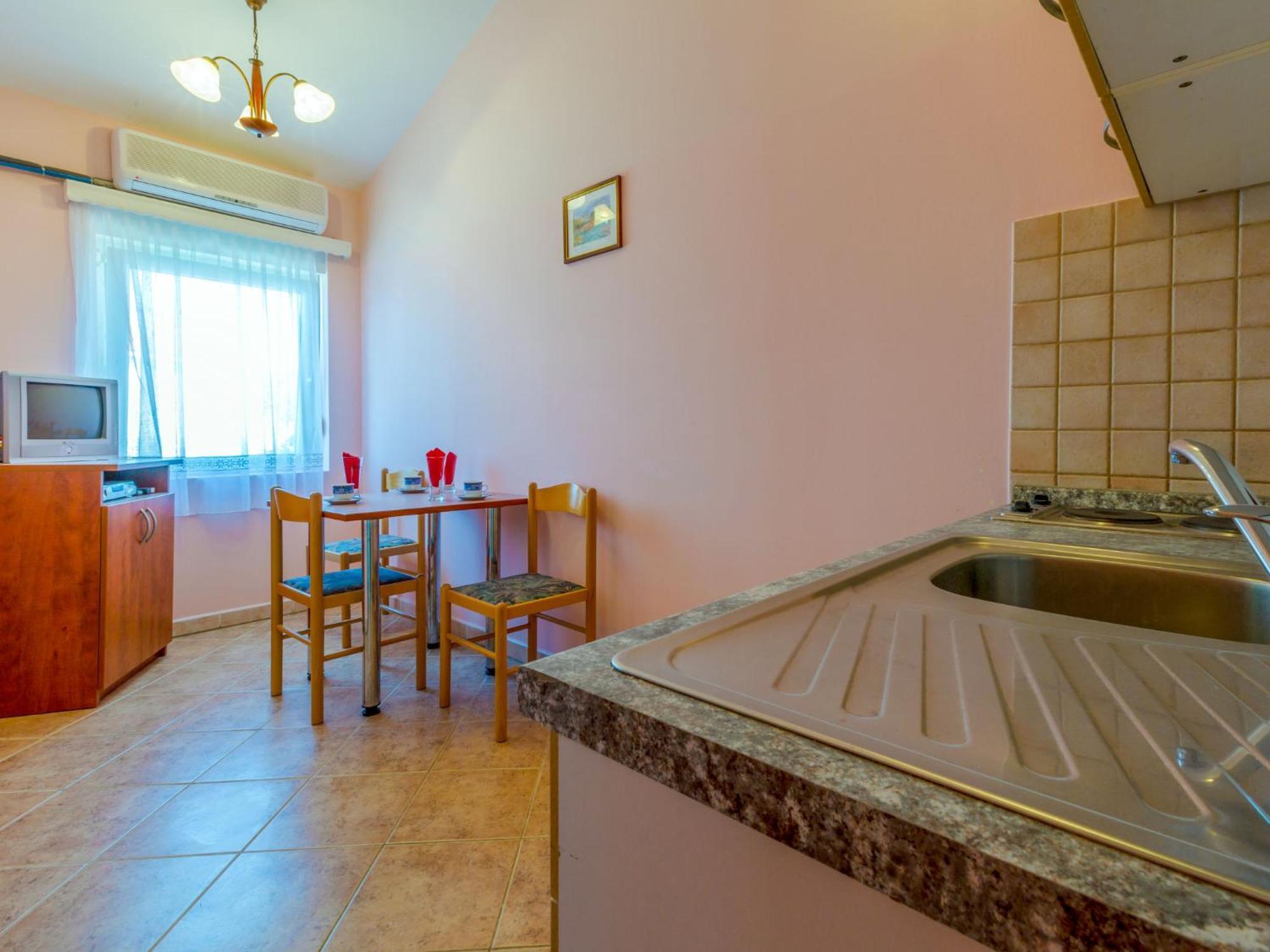 Delfin-7 By Interhome Apartment Cesarica